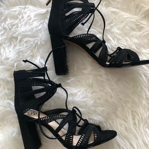 NEW - Vince Camuto Mindie Sandals